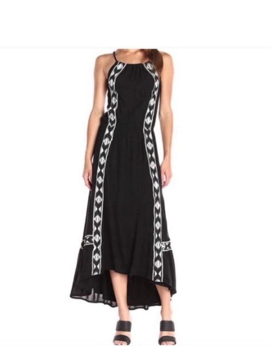 Ella Moss Dresses & Skirts - ELLA MOSS Black Embroidered Halter Maxi Dress